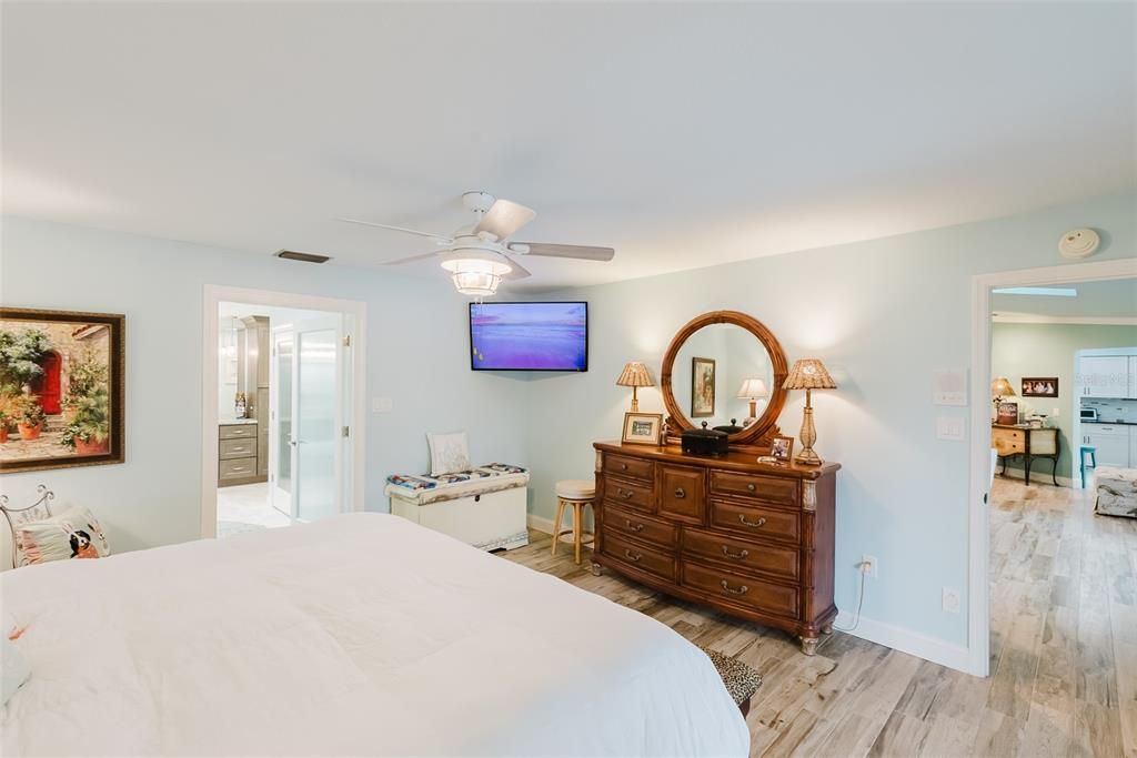 For Sale: $629,000 (3 beds, 3 baths, 2258 Square Feet)