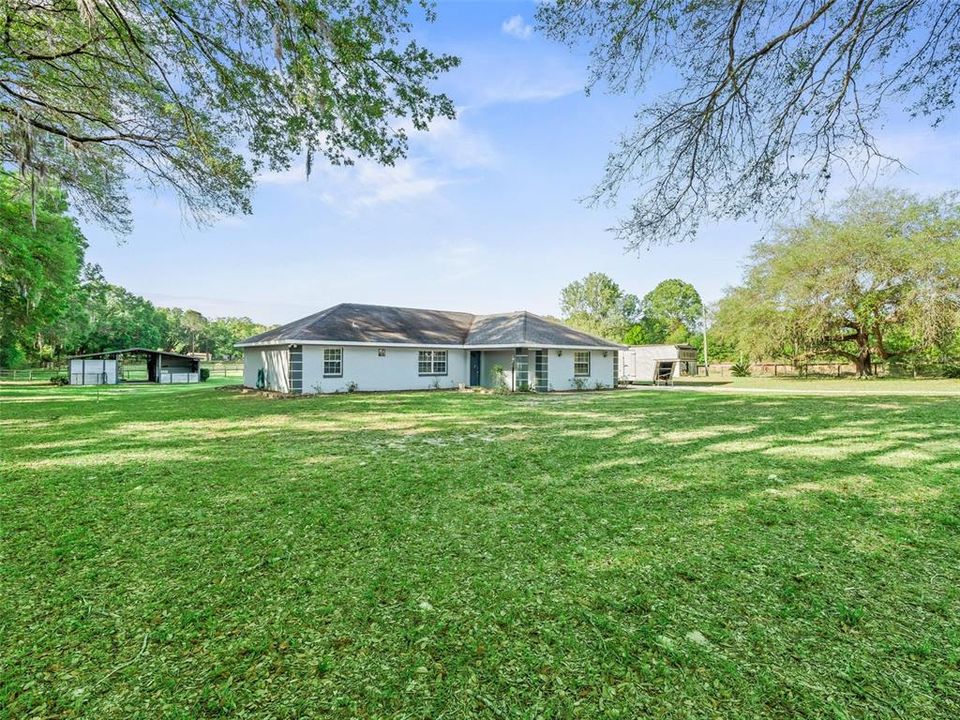 For Sale: $549,500 (3 beds, 2 baths, 1488 Square Feet)