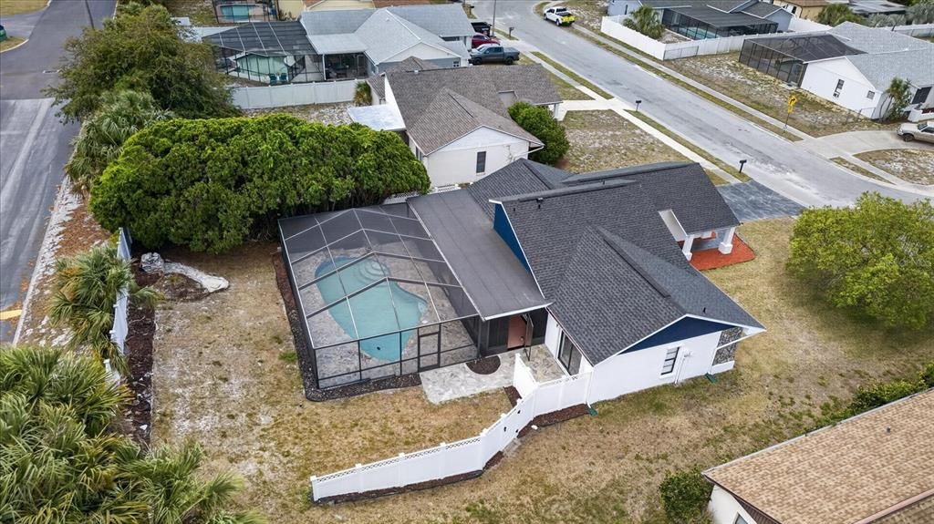 Activo con contrato: $359,900 (3 camas, 2 baños, 1200 Pies cuadrados)