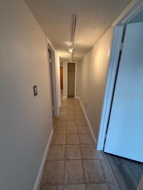 В аренду: $2,095 (2 спален, 2 ванн, 1275 Квадратных фут)