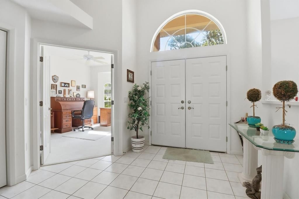 На продажу: $527,300 (3 спален, 2 ванн, 3177 Квадратных фут)