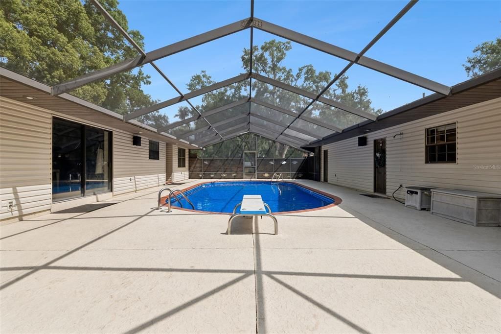 For Sale: $449,990 (5 beds, 3 baths, 2448 Square Feet)