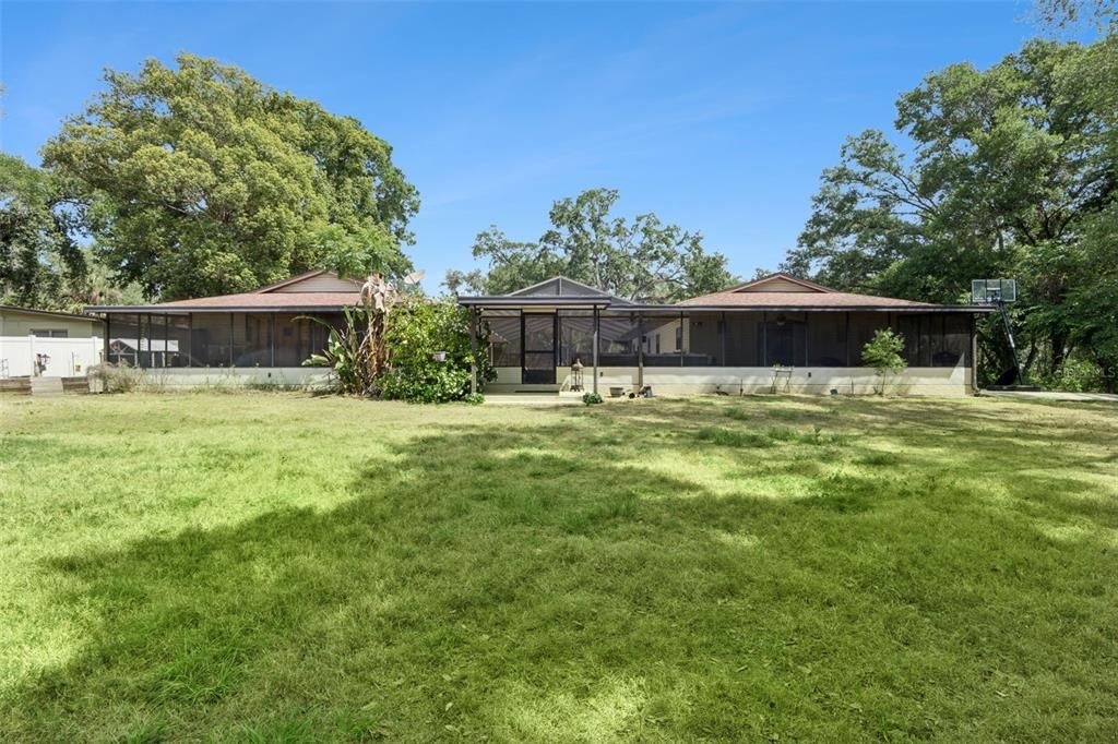For Sale: $449,990 (5 beds, 3 baths, 2448 Square Feet)