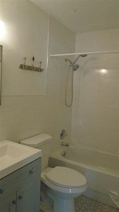 В аренду: $1,895 (3 спален, 2 ванн, 1280 Квадратных фут)