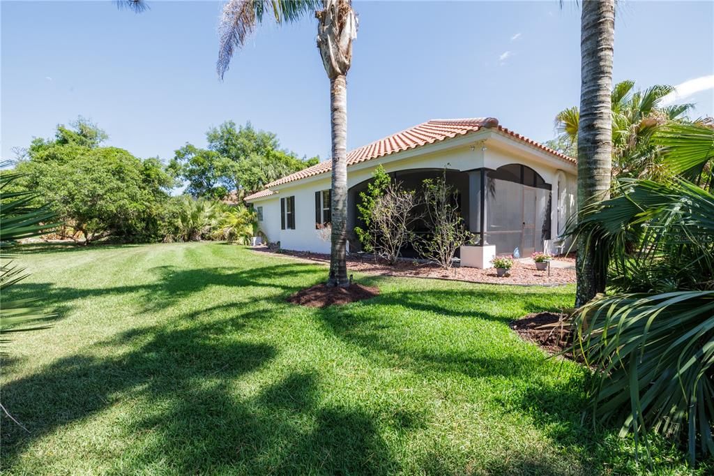 Active With Contract: $699,000 (3 beds, 3 baths, 2620 Square Feet)