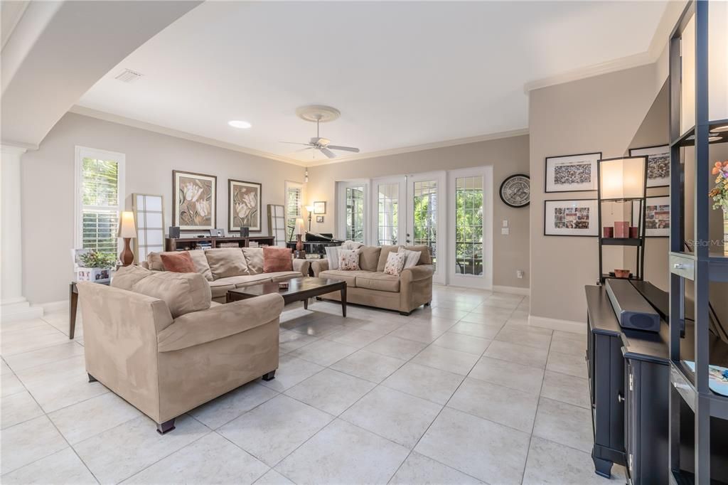 Active With Contract: $699,000 (3 beds, 3 baths, 2620 Square Feet)