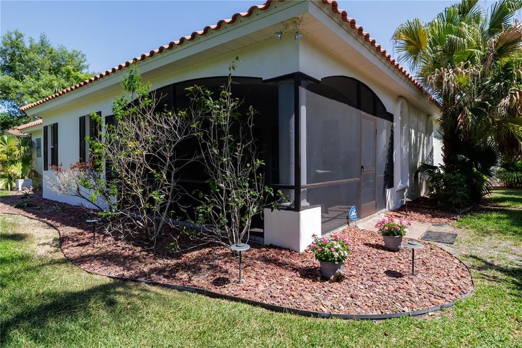 Active With Contract: $699,000 (3 beds, 3 baths, 2620 Square Feet)