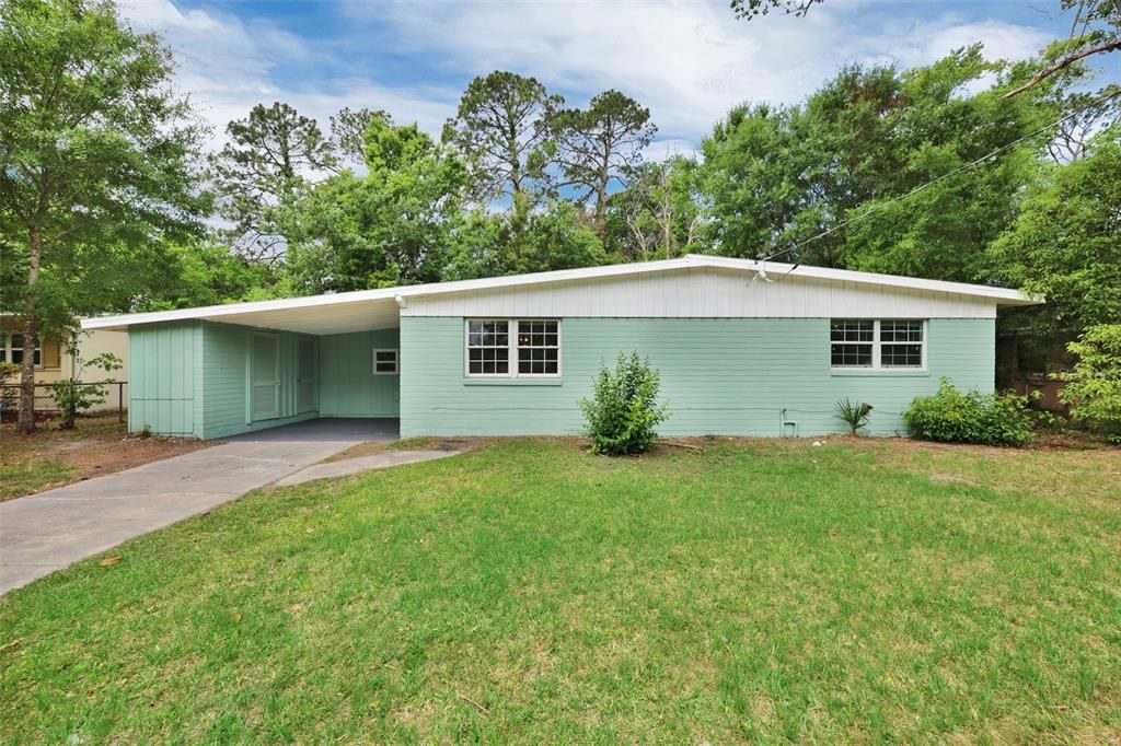 For Sale: $245,000 (4 beds, 2 baths, 1572 Square Feet)