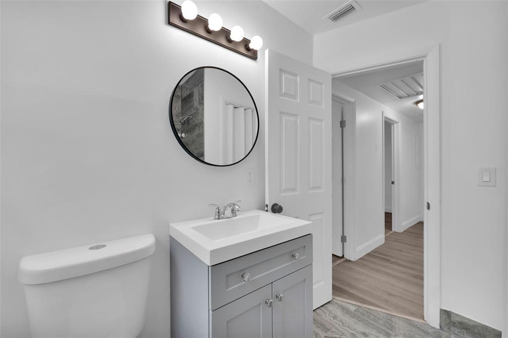 For Sale: $245,000 (4 beds, 2 baths, 1572 Square Feet)