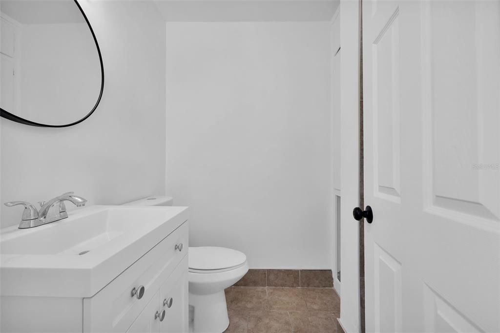 For Sale: $245,000 (4 beds, 2 baths, 1572 Square Feet)
