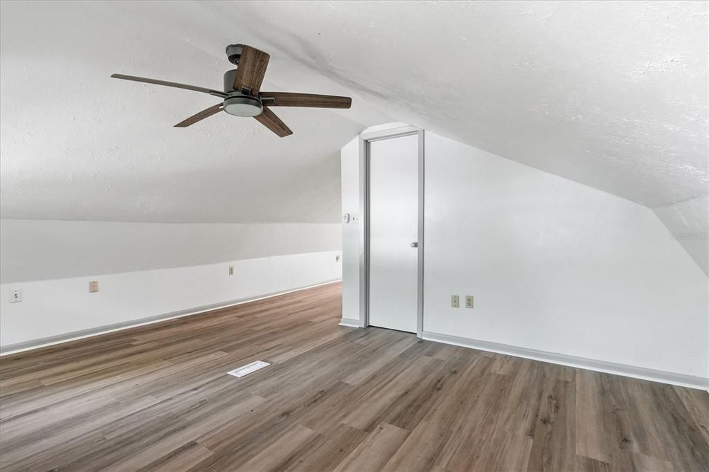 В аренду: $1,500 (2 спален, 1 ванн, 1022 Квадратных фут)