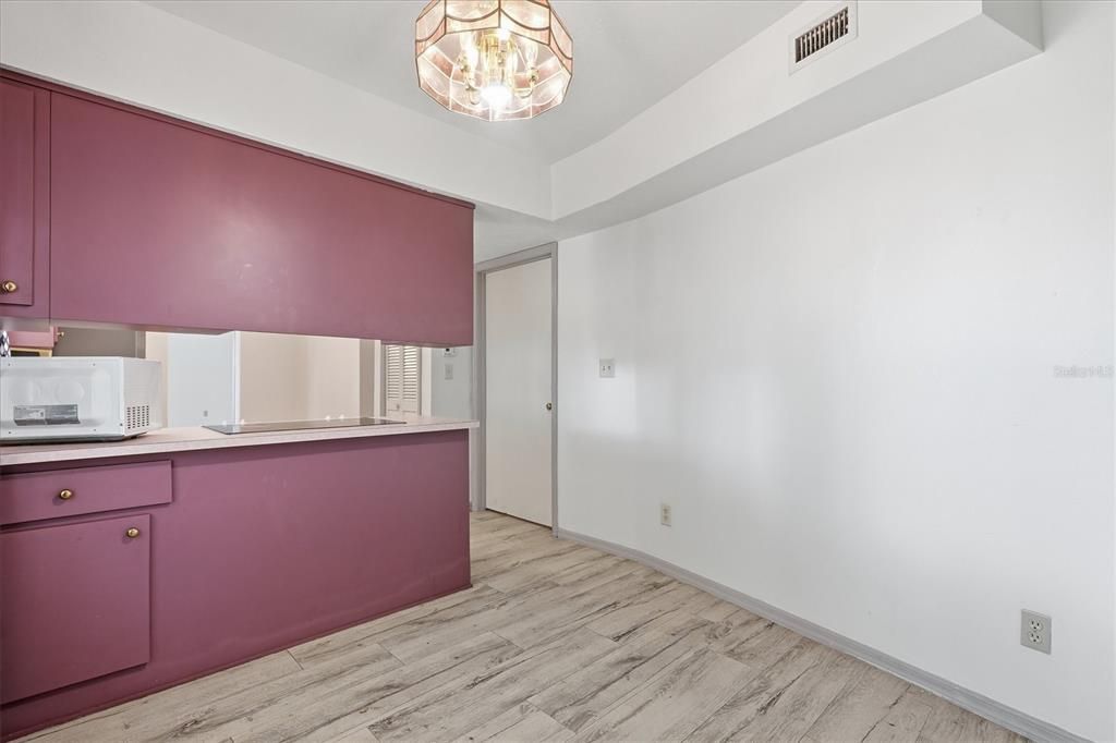 В аренду: $1,500 (2 спален, 1 ванн, 1022 Квадратных фут)
