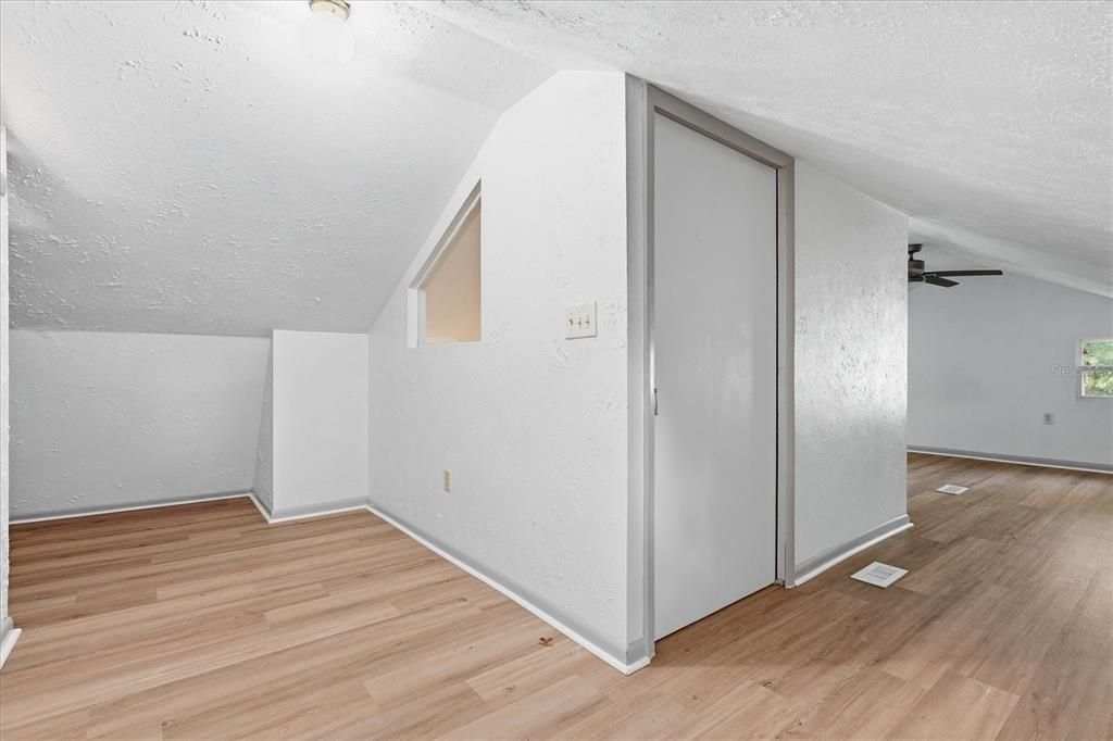 В аренду: $1,500 (2 спален, 1 ванн, 1022 Квадратных фут)