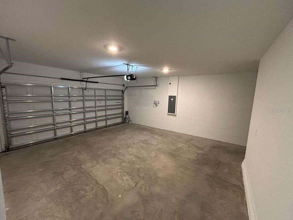 В аренду: $2,700 (6 спален, 3 ванн, 2463 Квадратных фут)