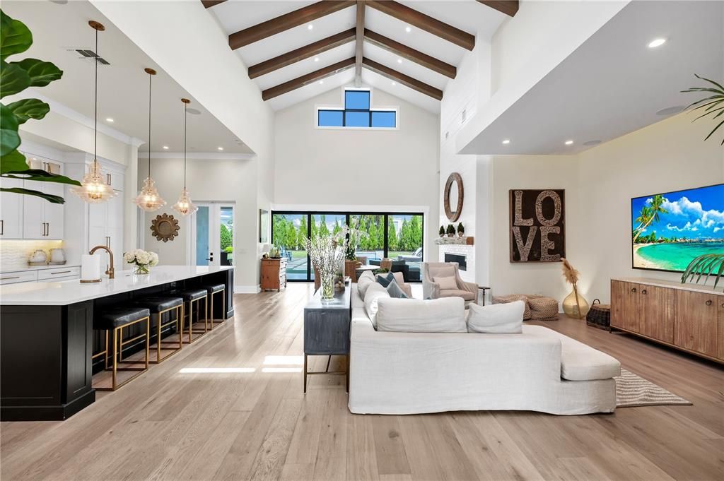 For Sale: $2,750,000 (5 beds, 4 baths, 3888 Square Feet)
