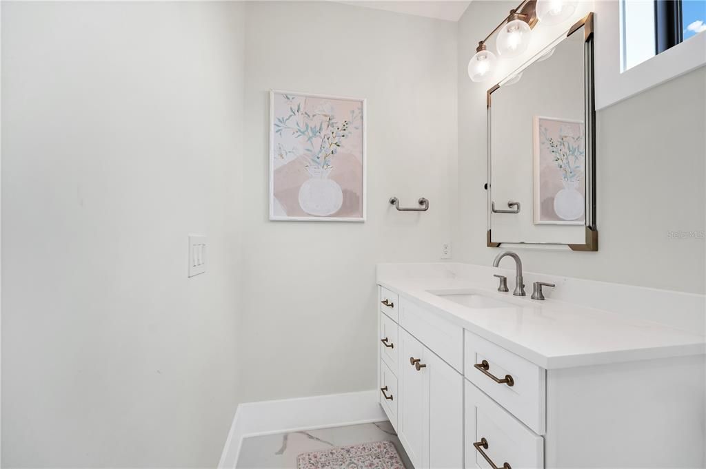 For Sale: $2,750,000 (5 beds, 4 baths, 3888 Square Feet)