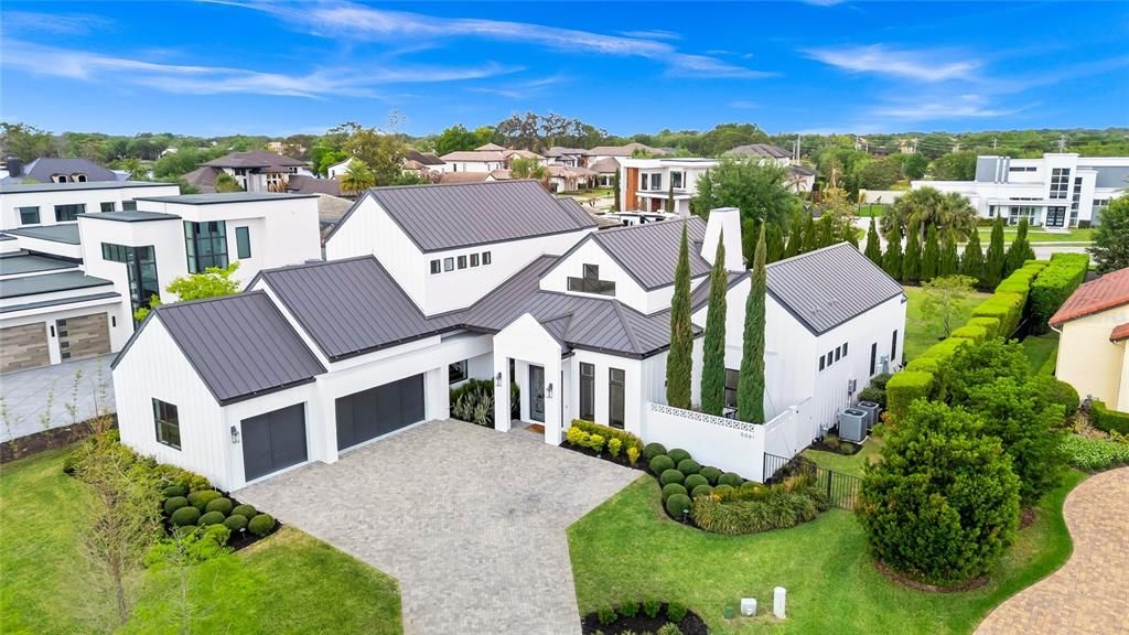 For Sale: $2,750,000 (5 beds, 4 baths, 3888 Square Feet)
