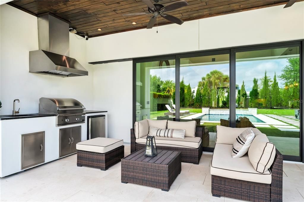For Sale: $2,750,000 (5 beds, 4 baths, 3888 Square Feet)