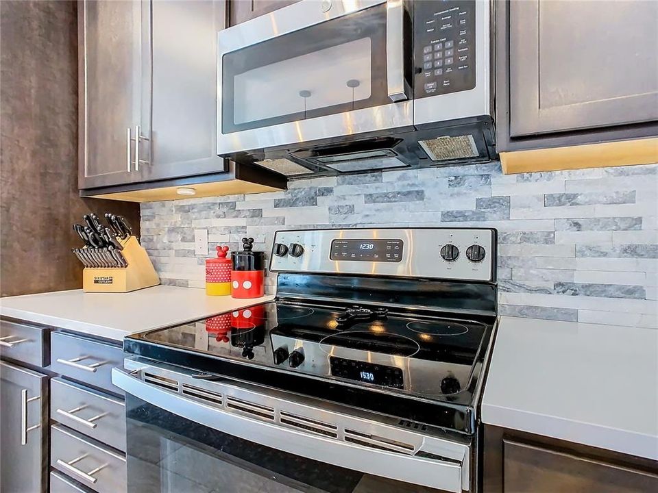 En Venta: $415,000 (5 camas, 3 baños, 2944 Pies cuadrados)