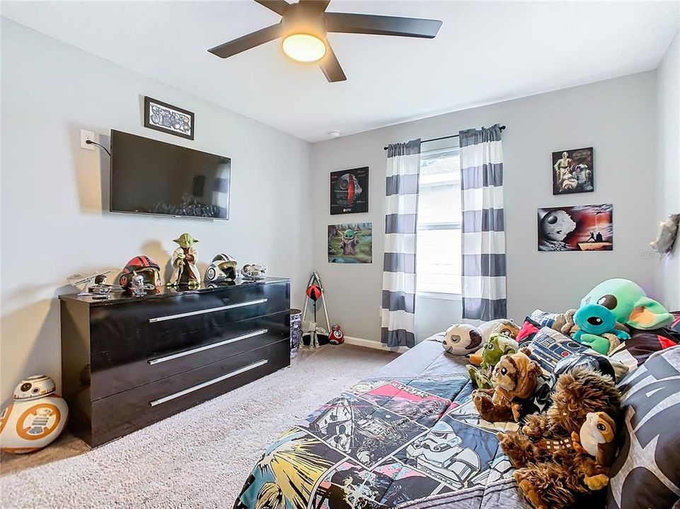 En Venta: $415,000 (5 camas, 3 baños, 2944 Pies cuadrados)