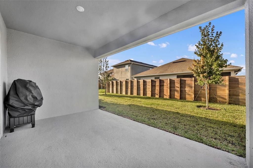 For Sale: $609,999 (4 beds, 3 baths, 2220 Square Feet)