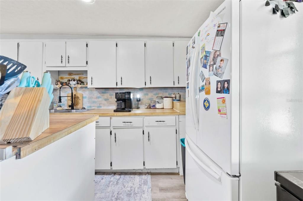 En Venta: $186,000 (2 camas, 2 baños, 1481 Pies cuadrados)