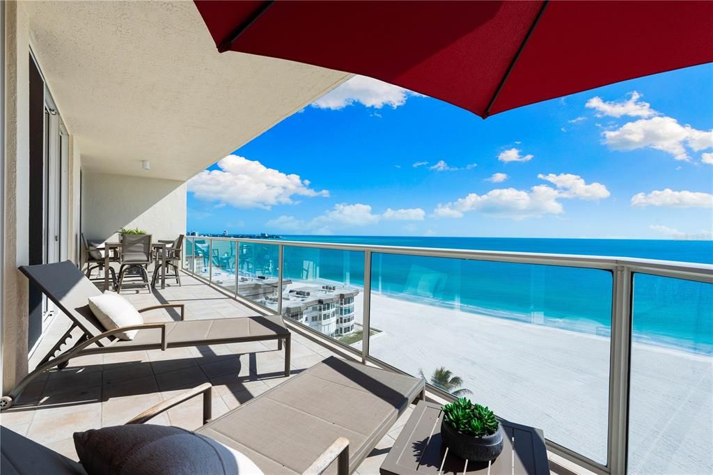 For Sale: $1,500,000 (2 beds, 2 baths, 1350 Square Feet)