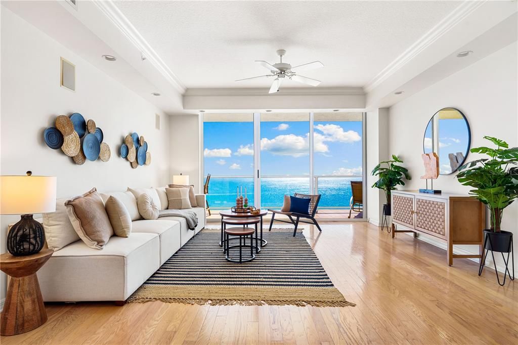 For Sale: $1,500,000 (2 beds, 2 baths, 1350 Square Feet)