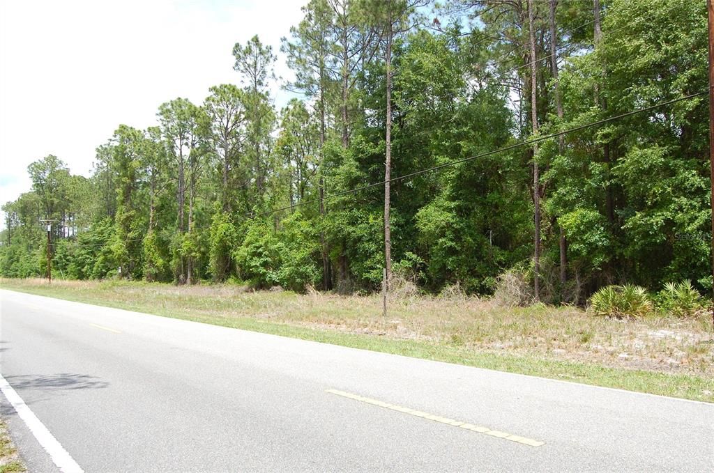 На продажу: $378,000 (5.60 acres)