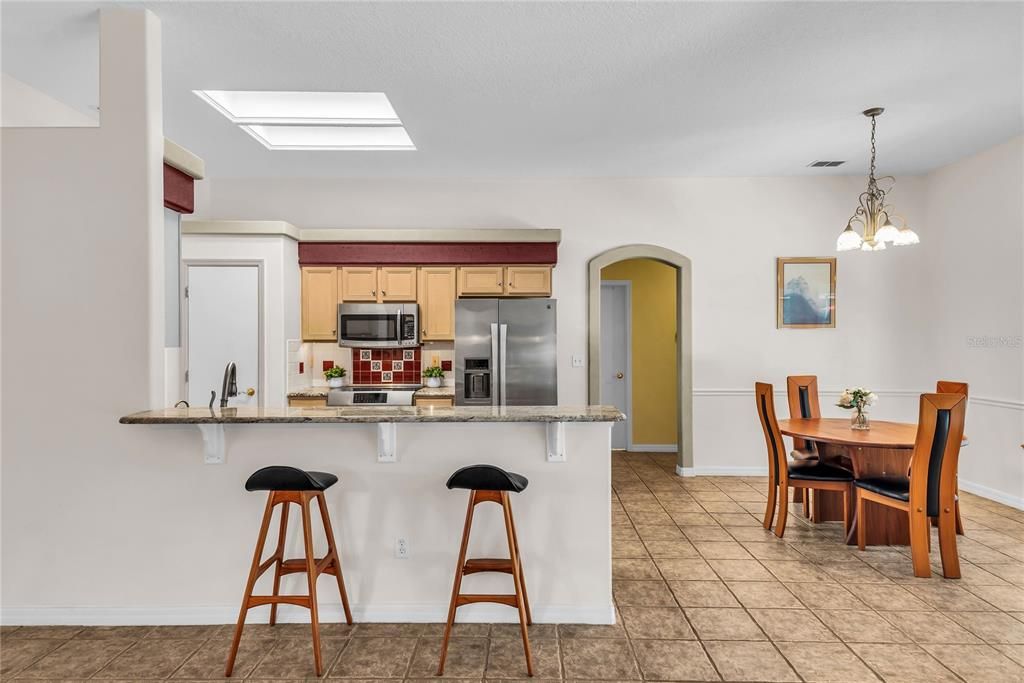 Activo con contrato: $628,000 (3 camas, 2 baños, 2117 Pies cuadrados)