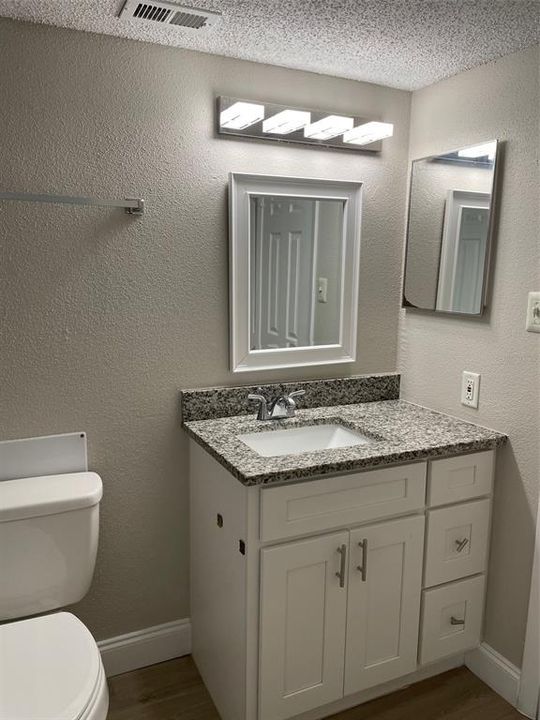 В аренду: $1,495 (2 спален, 1 ванн, 768 Квадратных фут)