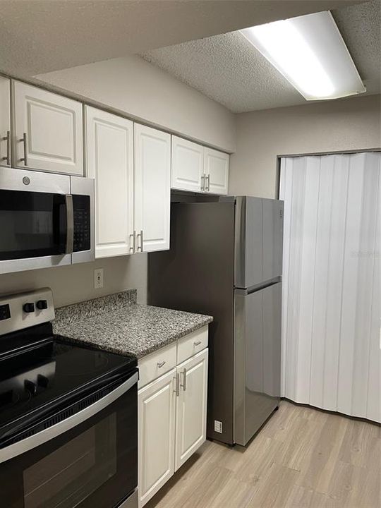 В аренду: $1,495 (2 спален, 1 ванн, 768 Квадратных фут)