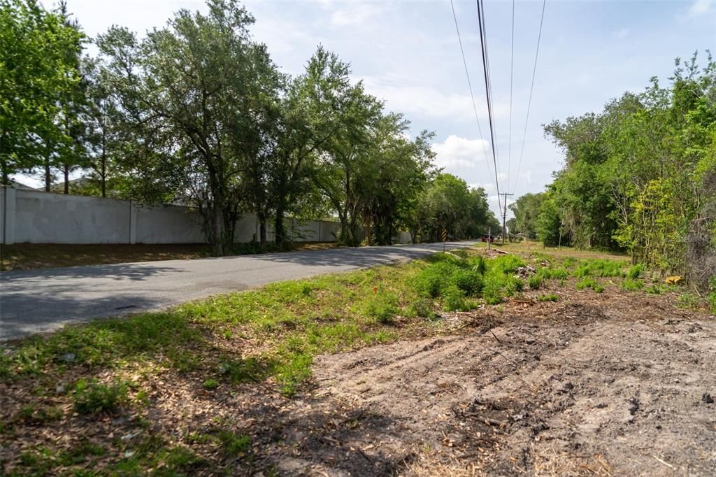 En Venta: $209,900 (2.50 acres)