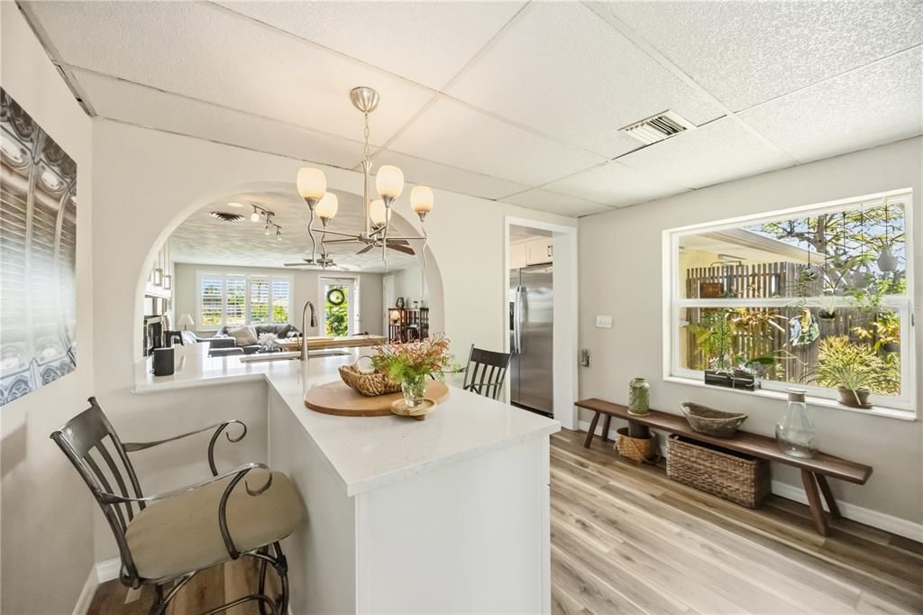 En Venta: $389,900 (3 camas, 2 baños, 1524 Pies cuadrados)