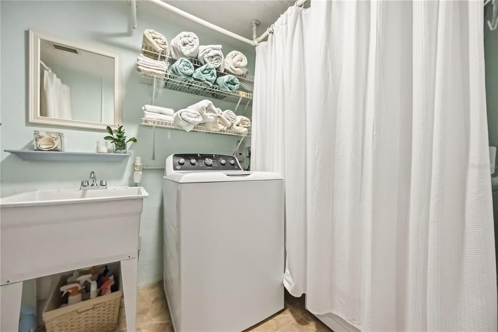 En Venta: $389,900 (3 camas, 2 baños, 1524 Pies cuadrados)