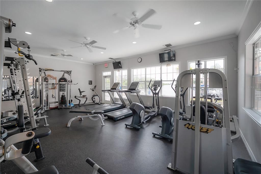 Activo con contrato: $275,000 (2 camas, 1 baños, 990 Pies cuadrados)