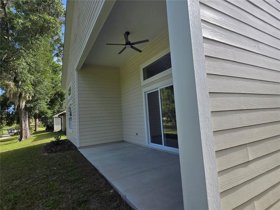 For Rent: $2,600 (3 beds, 2 baths, 2204 Square Feet)