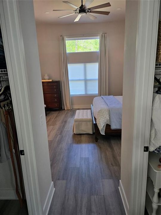 For Rent: $2,600 (3 beds, 2 baths, 2204 Square Feet)