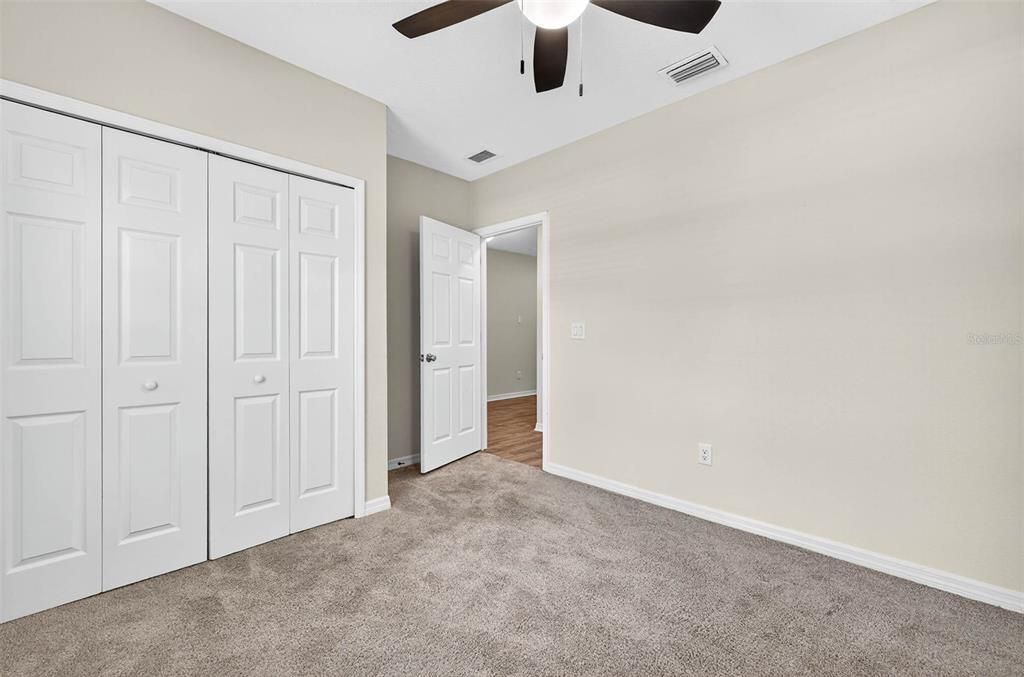 В аренду: $2,600 (3 спален, 2 ванн, 1420 Квадратных фут)