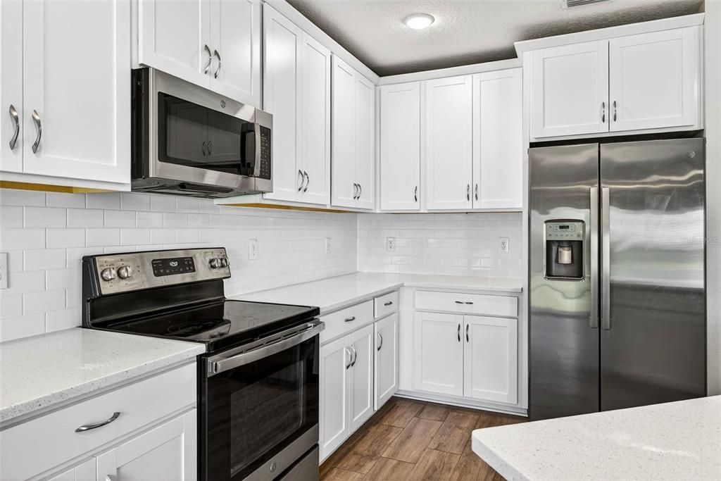 В аренду: $2,600 (3 спален, 2 ванн, 1420 Квадратных фут)