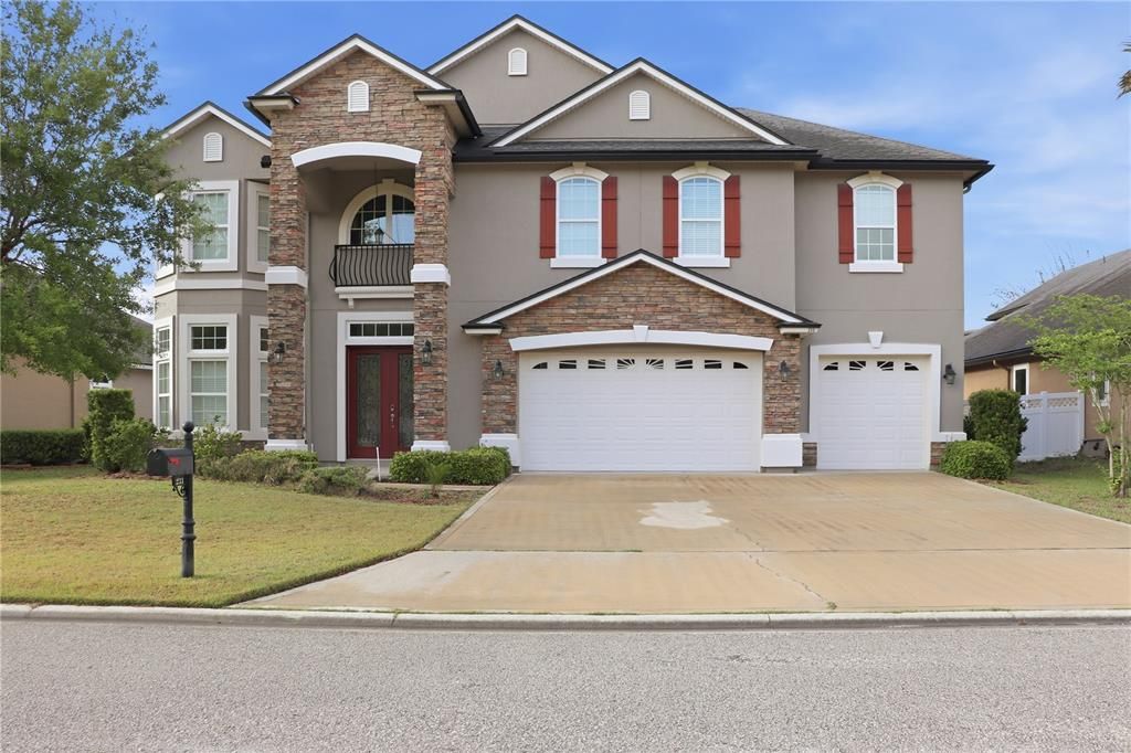 For Sale: $739,000 (4 beds, 4 baths, 3972 Square Feet)