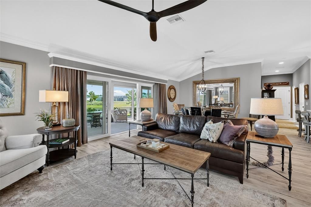 For Sale: $1,025,000 (4 beds, 3 baths, 2270 Square Feet)