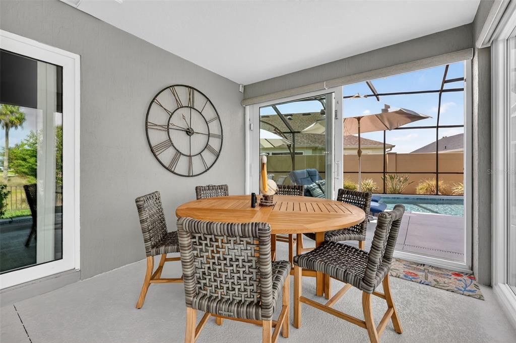 For Sale: $1,025,000 (4 beds, 3 baths, 2270 Square Feet)