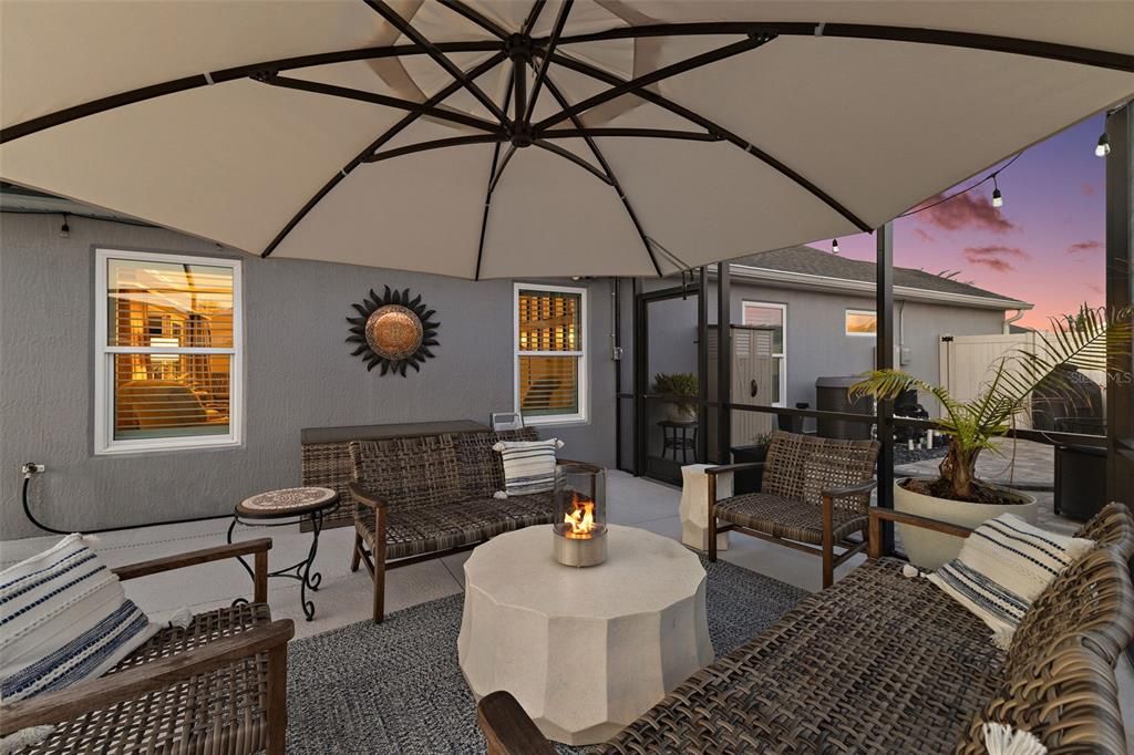 For Sale: $1,025,000 (4 beds, 3 baths, 2270 Square Feet)
