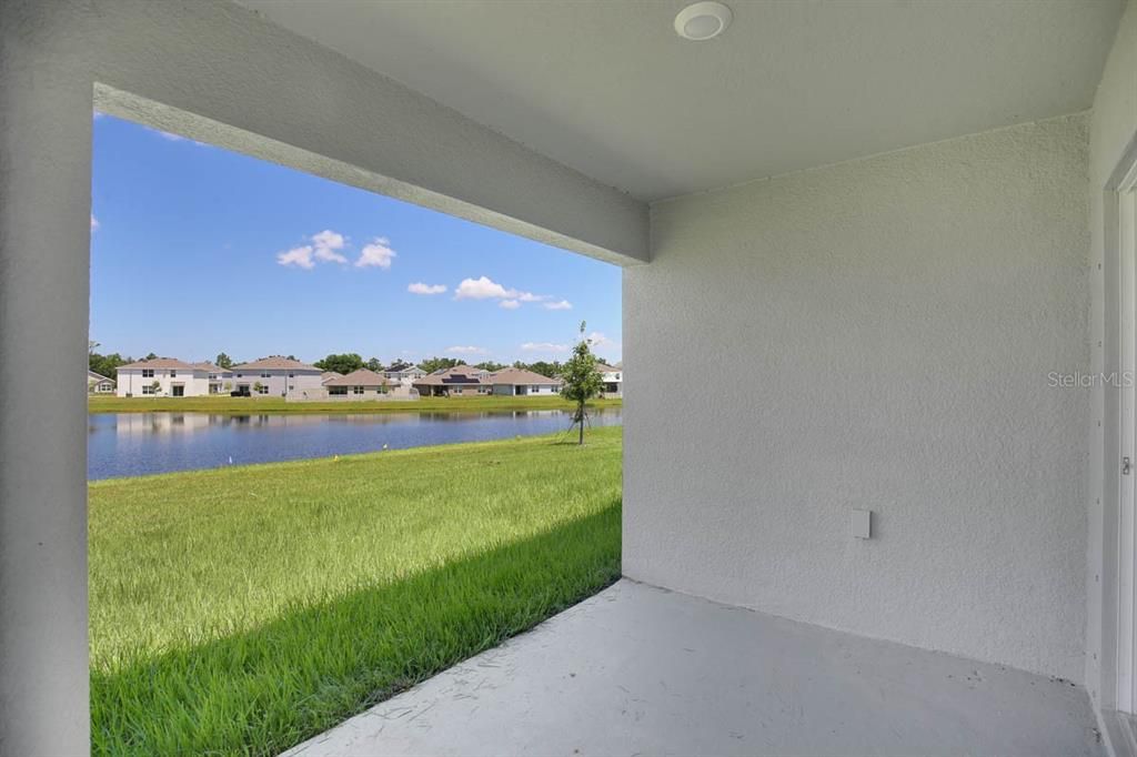 For Rent: $2,450 (4 beds, 2 baths, 1846 Square Feet)