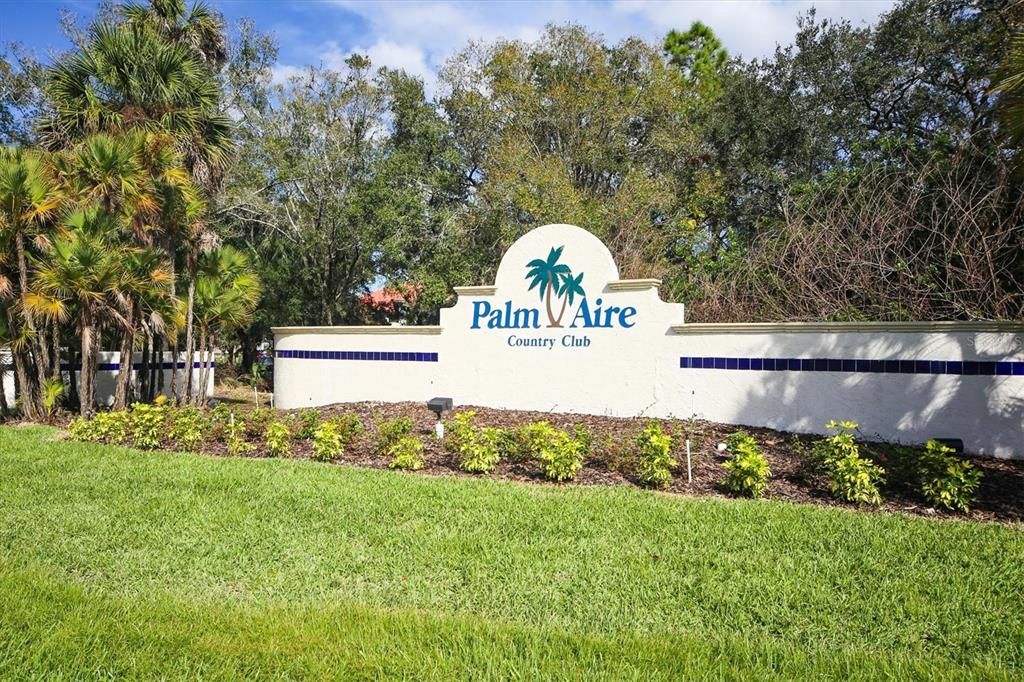 Active With Contract: $199,999 (1 beds, 1 baths, 717 Square Feet)