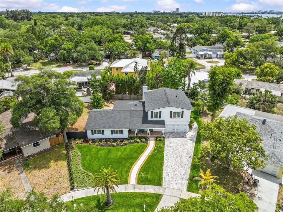 На продажу: $1,695,000 (6 спален, 3 ванн, 3339 Квадратных фут)