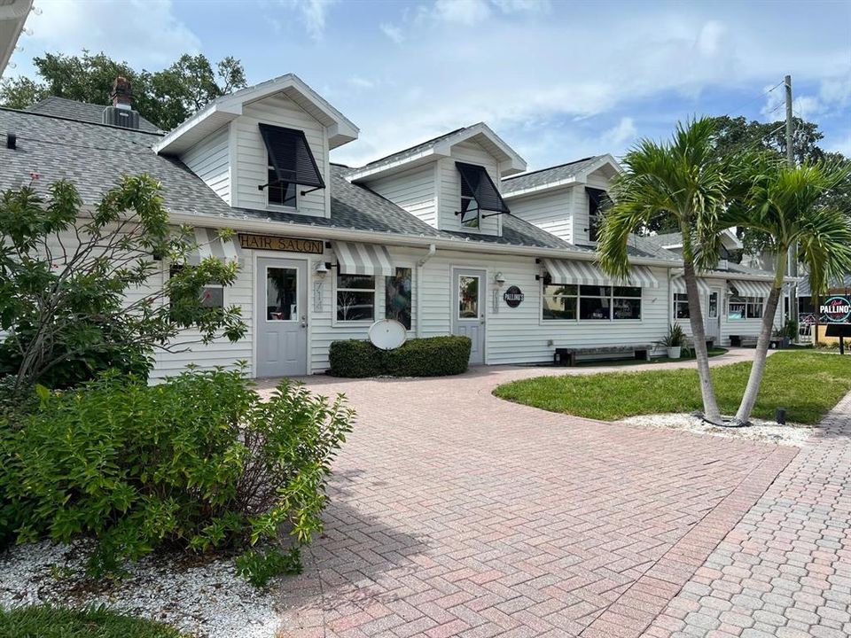 For Sale: $1,495,000 (6 beds, 3 baths, 3339 Square Feet)