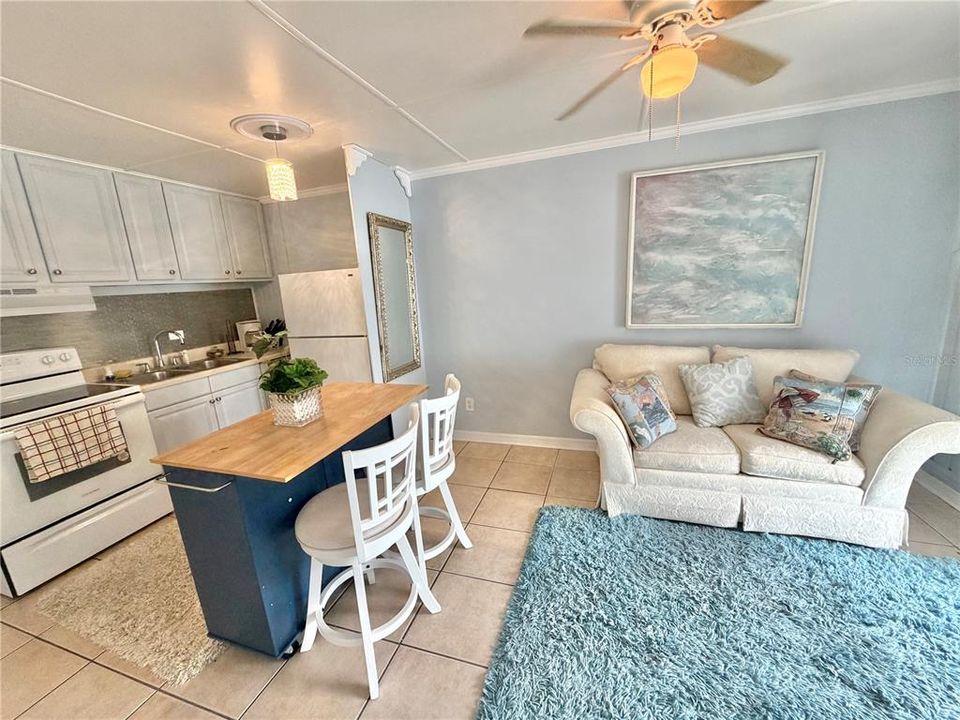 В аренду: $1,400 (2 спален, 1 ванн, 500 Квадратных фут)
