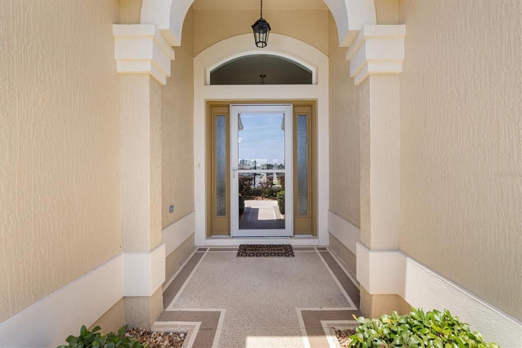 En Venta: $559,000 (3 camas, 3 baños, 1905 Pies cuadrados)